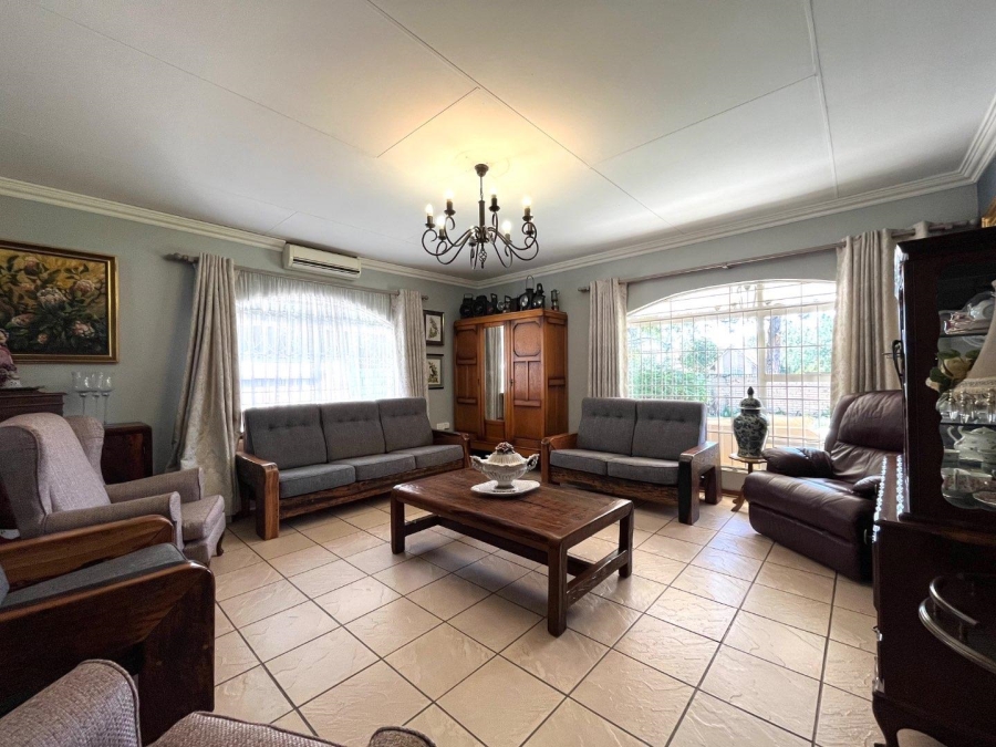 4 Bedroom Property for Sale in Waverley Free State
